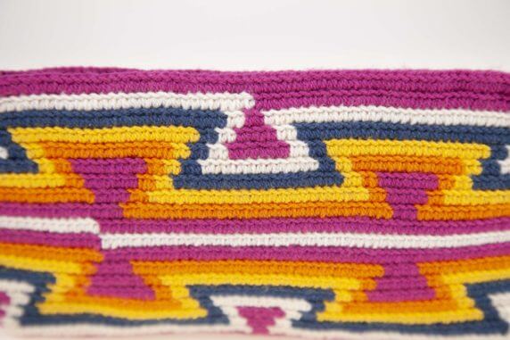 Wayuu Clutch Unikat Multicolor – Bild 4